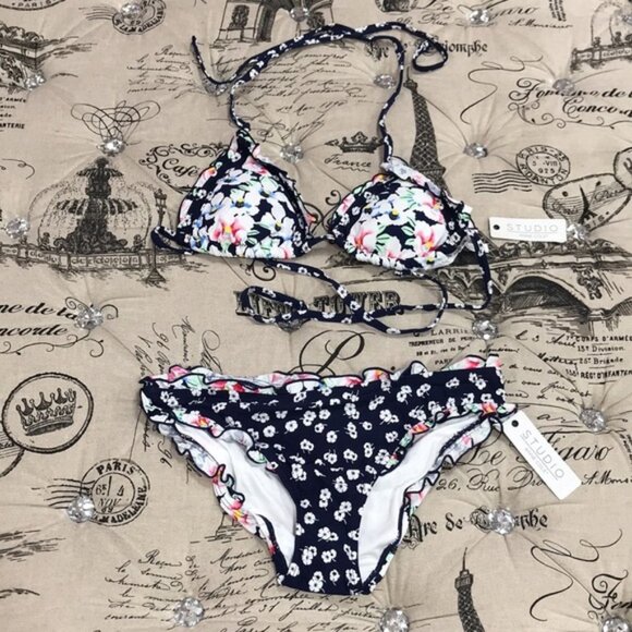 Anne Cole Studio Printed 2-Piece Swimsuit Set - Picture 4 of 7